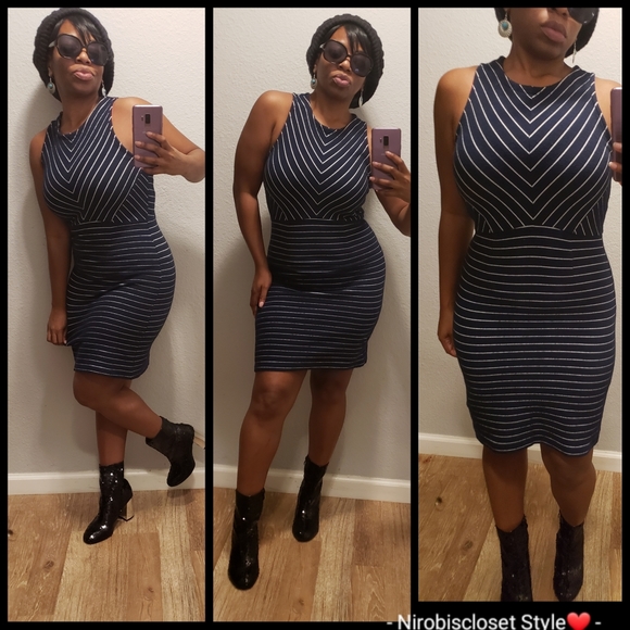 Old Navy Dresses & Skirts - Fabulously cute fitted stripe dress
